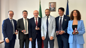 Medaglia commemorativa per missioni spaziali: il MUR premia cinque ricercatori del CNR protagonisti della missione Virtute 1